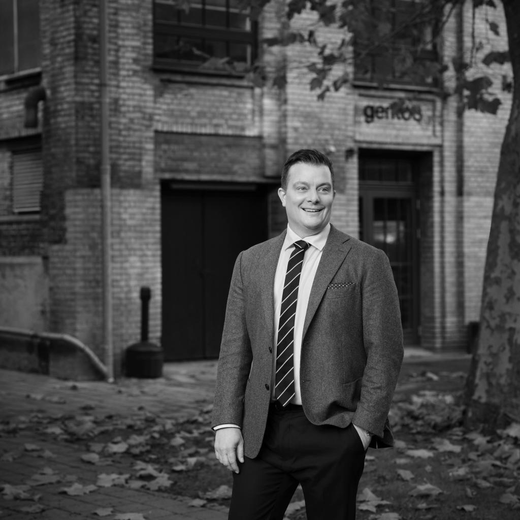 Gentoo cuts FY guidance as World Cup boost falls flat